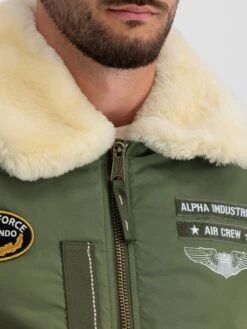 Alpha Industries Winterjassen Winterjas Injector III Air Force Heren Kaki -Jack & Jones Winkel 165b3630f81eaea3fc38bb08ada9ca4a