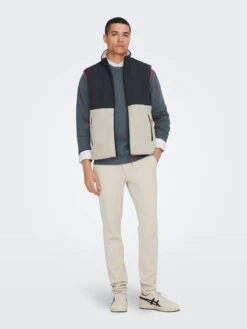 Only & Sons Bodywarmers Bodywarmer Heren Donkergrijs / Wit -Jack & Jones Winkel 64fcf51fa7f0a05e90b64de7bda2bbdb