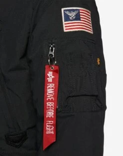 Alpha Industries Parkas Winterparka Polar Heren Zwart -Jack & Jones Winkel bcfd7d4ea6233f34a0ff153cd50de54d