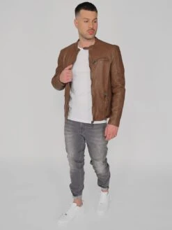Mustang Leren Jassen Tussenjas 31021311 Heren Cognac -Jack & Jones Winkel cf6d0b55ce3a2ed2e6ef74515eb4d05b
