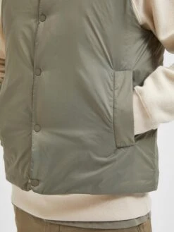 Selected Homme Bodywarmers Bodywarmer Taka Heren Kaki -Jack & Jones Winkel ed91164b88a2ada3874c2be42939f8f4